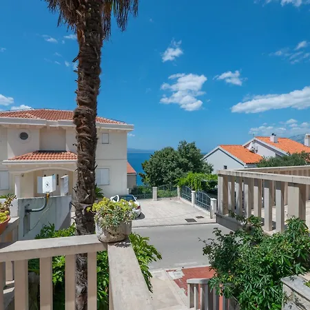 Διαμέρισμα Vera Brela,free Private Parking,sea View *