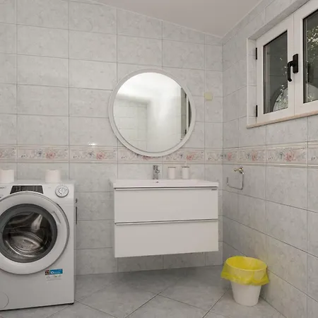 Διαμέρισμα Vera Brela,free Private Parking,sea View *