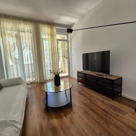 Vera Brela,free Private Parking,sea View Apartamento *